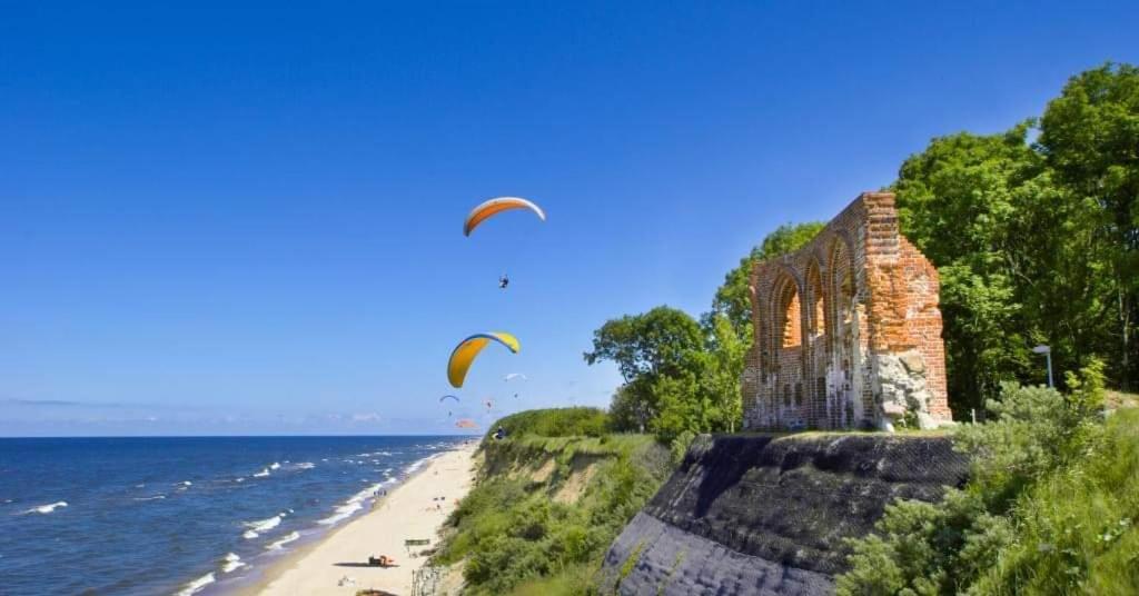 Apartamenty Obok Ruin Trzesacz Ngoại thất bức ảnh